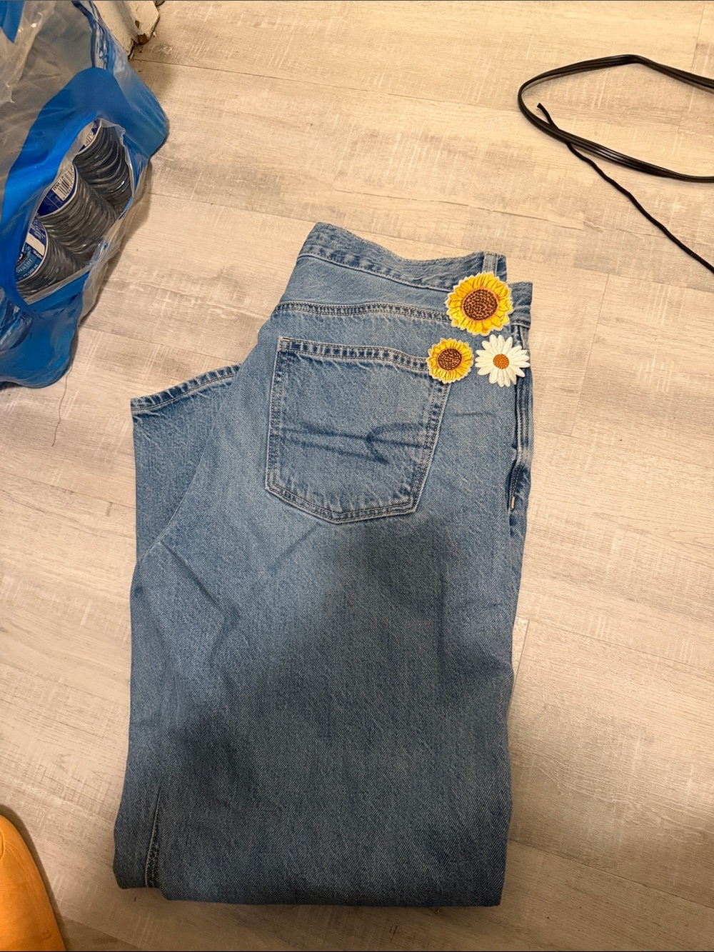 American Eagle Outfitters Light Blue Straight Leg Jeans